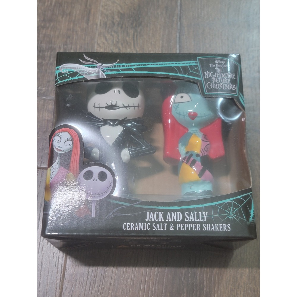 Disney Nightmare Before Christmas Jack and Sally Ceramic Salt and Pepper Shakers